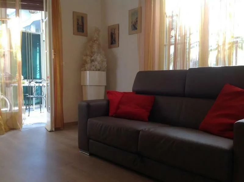 A Pochi Passi Dal Mare Apartment Sanremo Italy